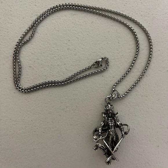 Dragonball Z Vegeta Double Sword Charm Pendant Necklace Goku - Picture 2 of 9